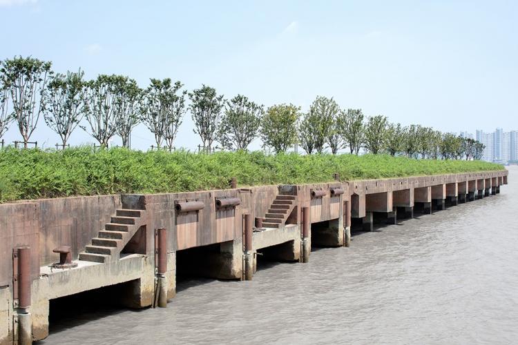 BIM建筑|江阴市滨江公园 中国,江苏 / BAU建筑与城市设计事务所 建筑鉴赏 第9张-BIM建筑网 BIM建筑|江阴市滨江公园 中国,江苏 / BAU建筑与城市设计事务所 建筑鉴赏 第9张