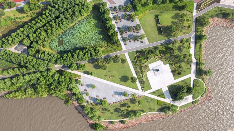 BIM建筑|江阴市滨江公园 中国,江苏 / BAU建筑与城市设计事务所 建筑鉴赏 第3张-BIM建筑网 BIM建筑|江阴市滨江公园 中国,江苏 / BAU建筑与城市设计事务所 建筑鉴赏 第3张