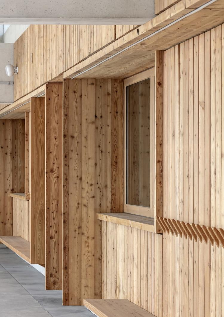 BIM建筑|马赛矿石小学‘Antoine de Ruffi“,雕塑般外表下隐藏温暖小舒适 建筑鉴赏 第34张-BIM建筑网 BIM建筑|马赛矿石小学‘Antoine de Ruffi“,雕塑般外表下隐藏温暖小舒适 建筑鉴赏 第34张
