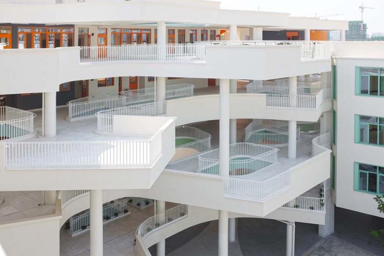 BIM建筑|成都麓湖哈密尔顿小学与幼儿园 / 非寻建筑 建筑鉴赏 第20张-BIM建筑网 BIM建筑|成都麓湖哈密尔顿小学与幼儿园 / 非寻建筑 建筑鉴赏 第20张