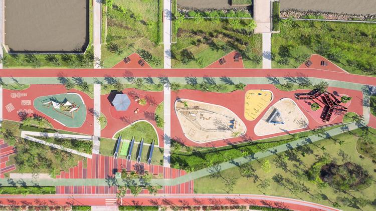 BIM建筑|江阴市滨江公园 中国,江苏 / BAU建筑与城市设计事务所 建筑鉴赏 第21张-BIM建筑网 BIM建筑|江阴市滨江公园 中国,江苏 / BAU建筑与城市设计事务所 建筑鉴赏 第21张