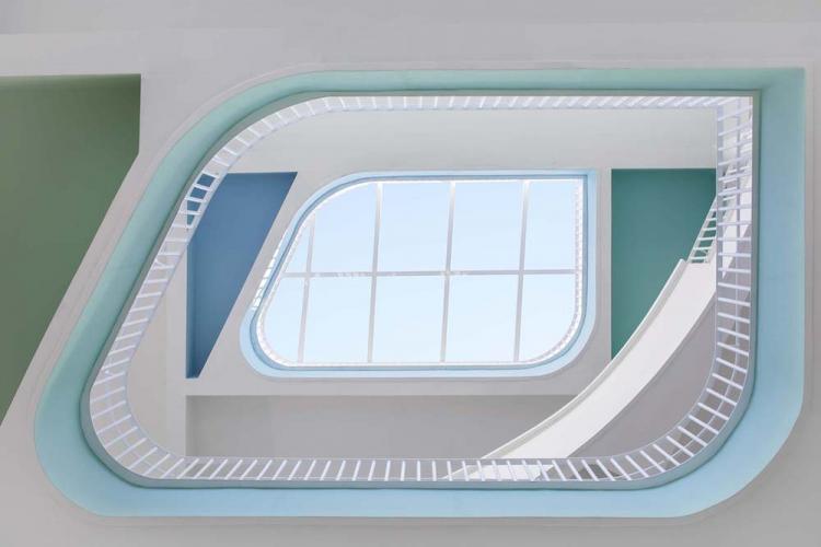 BIM建筑|成都麓湖哈密尔顿小学与幼儿园 / 非寻建筑 建筑鉴赏 第25张-BIM建筑网 BIM建筑|成都麓湖哈密尔顿小学与幼儿园 / 非寻建筑 建筑鉴赏 第25张
