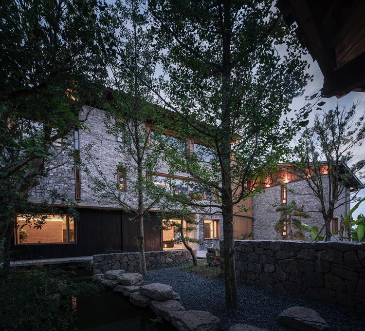 BIM建筑|马儿山村·林语山房民宿酒店,湖南,张家界 / 尌林建筑设计事务所 BIM建筑|马儿山村·林语山房民宿酒店,湖南,张家界 / 尌林建筑设计事务所