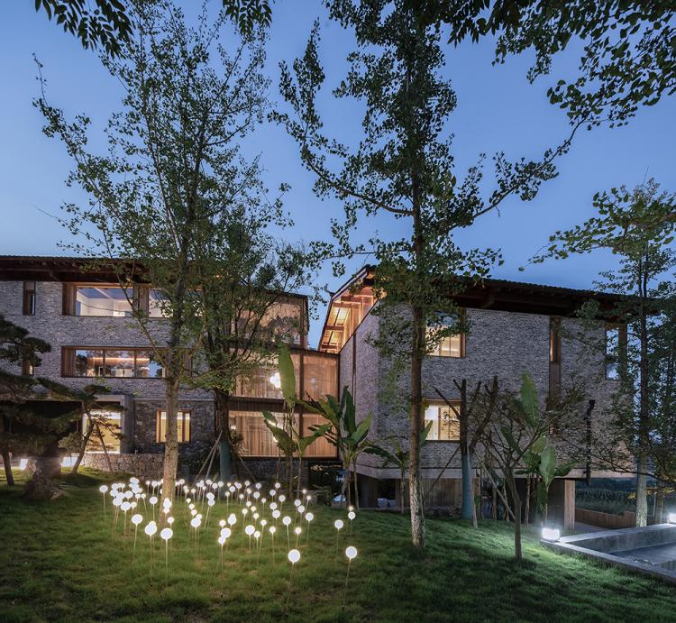 BIM建筑|马儿山村·林语山房民宿酒店,湖南,张家界 / 尌林建筑设计事务所 BIM建筑|马儿山村·林语山房民宿酒店,湖南,张家界 / 尌林建筑设计事务所