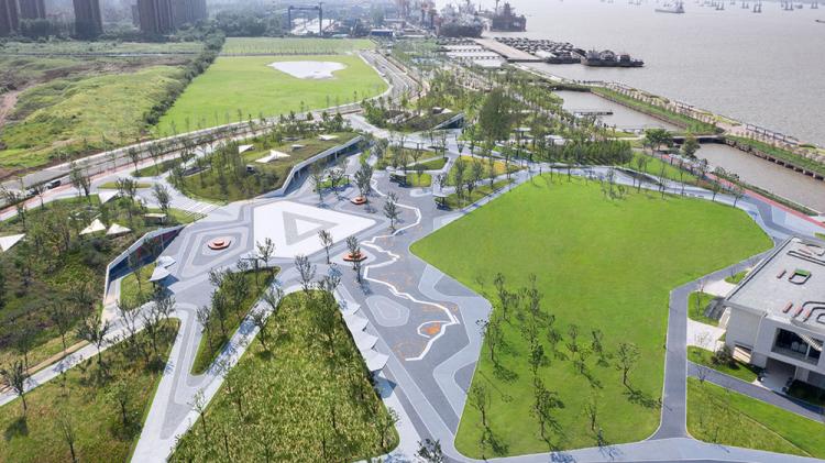 BIM建筑|江阴市滨江公园 中国,江苏 / BAU建筑与城市设计事务所 建筑鉴赏 第16张-BIM建筑网 BIM建筑|江阴市滨江公园 中国,江苏 / BAU建筑与城市设计事务所 建筑鉴赏 第16张