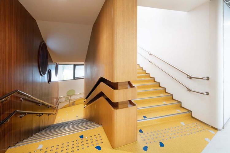 BIM建筑|成都麓湖哈密尔顿小学与幼儿园 / 非寻建筑 建筑鉴赏 第11张-BIM建筑网 BIM建筑|成都麓湖哈密尔顿小学与幼儿园 / 非寻建筑 建筑鉴赏 第11张