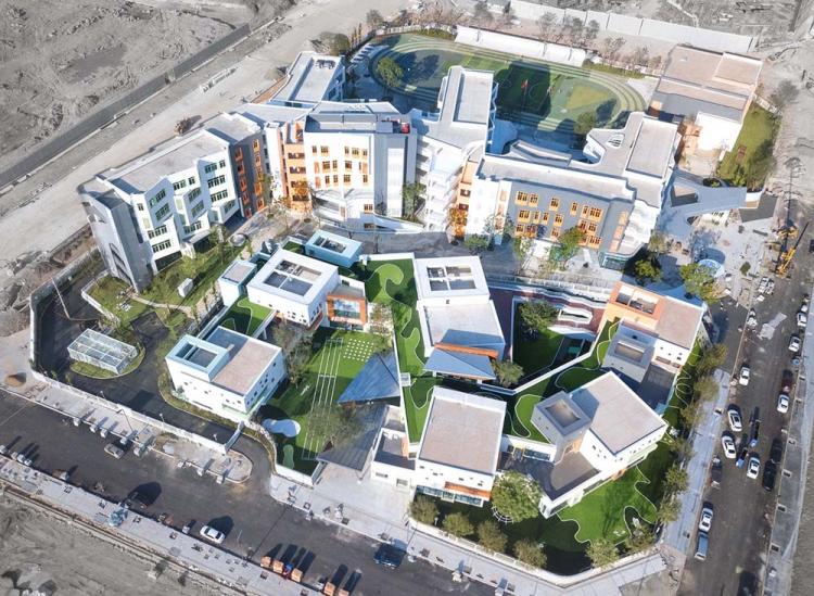 BIM建筑|成都麓湖哈密尔顿小学与幼儿园 / 非寻建筑 建筑鉴赏 第2张-BIM建筑网 BIM建筑|成都麓湖哈密尔顿小学与幼儿园 / 非寻建筑 建筑鉴赏 第2张