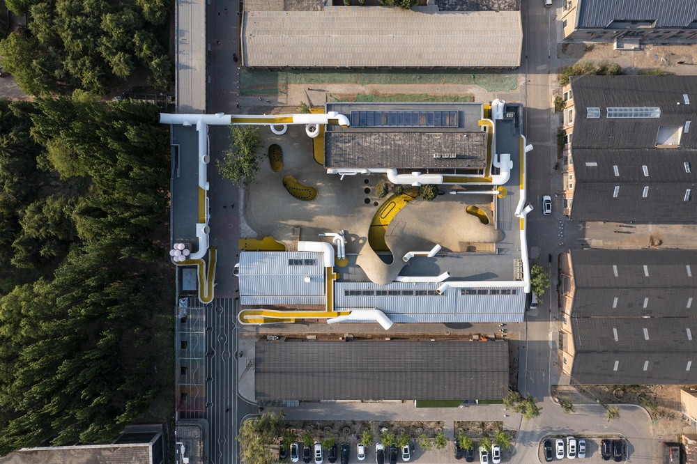 BIM建筑|山丘屋面和管道滑梯:The Playscape儿童成长中心/waa未觉建筑 BIM建筑|山丘屋面和管道滑梯:The Playscape儿童成长中心/waa未觉建筑