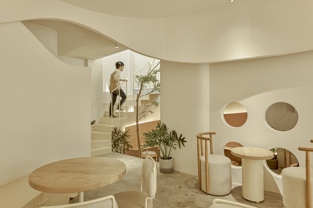 BIM建筑|越南鸟巢咖啡店/ Red5studio+Ben Decor BIM建筑|越南鸟巢咖啡店/ Red5studio+Ben Decor