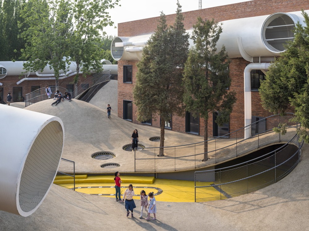 BIM建筑|山丘屋面和管道滑梯:The Playscape儿童成长中心/waa未觉建筑 BIM建筑|山丘屋面和管道滑梯:The Playscape儿童成长中心/waa未觉建筑