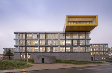 BIM建筑|这年头,建筑师得会拼乐高:乐高办公园区 / C.F. Møller建筑事务所-BIM建筑网