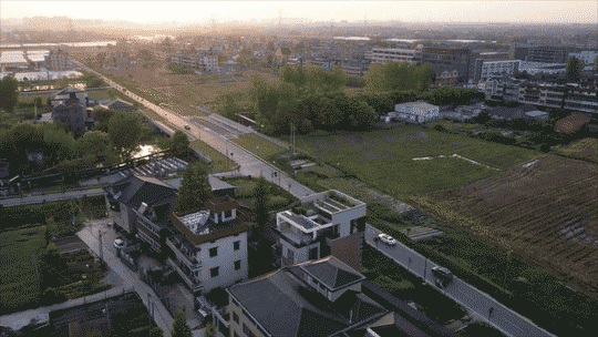BIM建筑|登上福布斯的建筑师,用70w造出400平的“梯田之家” / 丰间建筑事务所 BIM建筑|登上福布斯的建筑师,用70w造出400平的“梯田之家” / 丰间建筑事务所