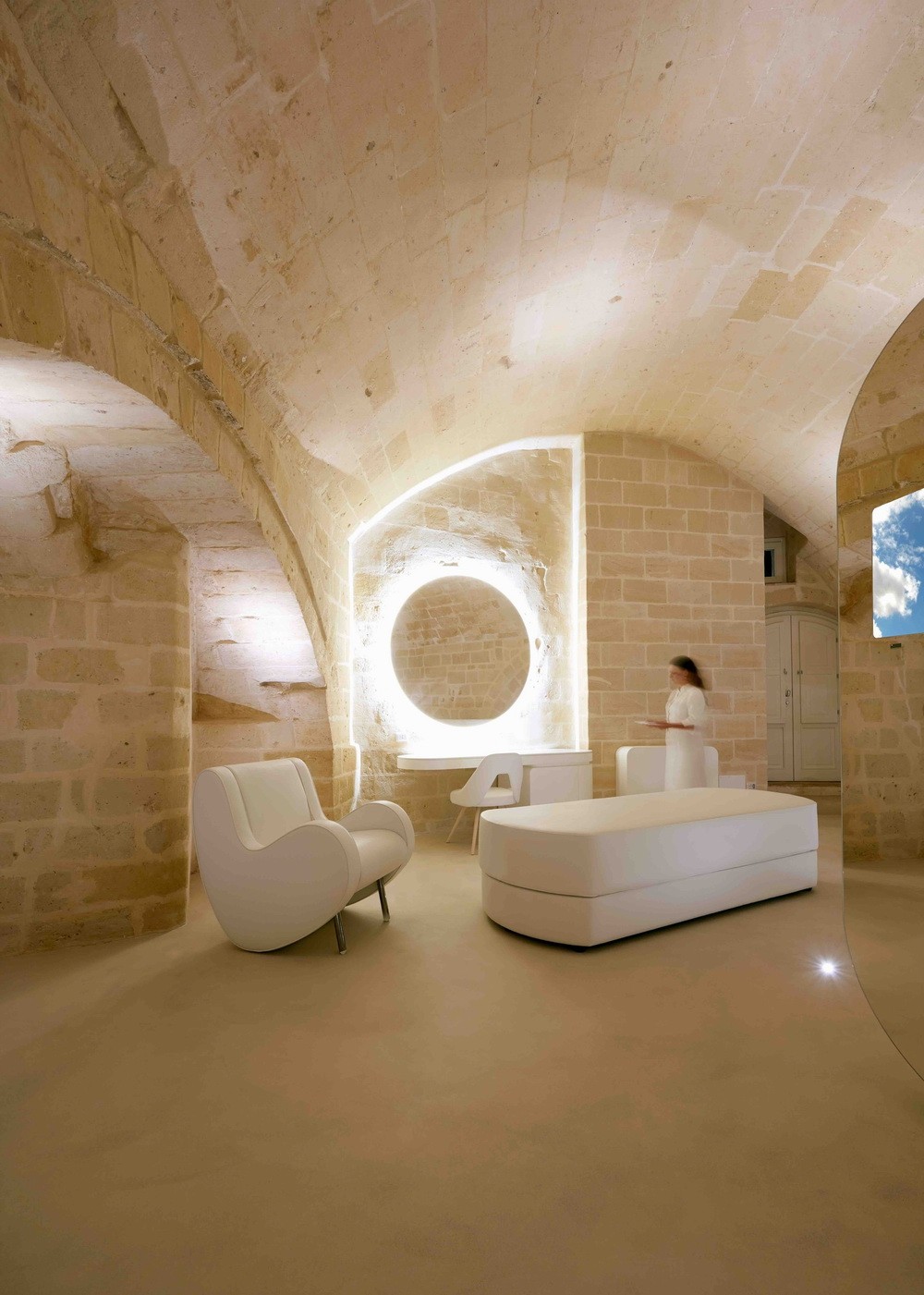 BIM建筑|Aquatio 洞穴酒店与水疗中心 / Simone Micheli BIM建筑|Aquatio 洞穴酒店与水疗中心 / Simone Micheli