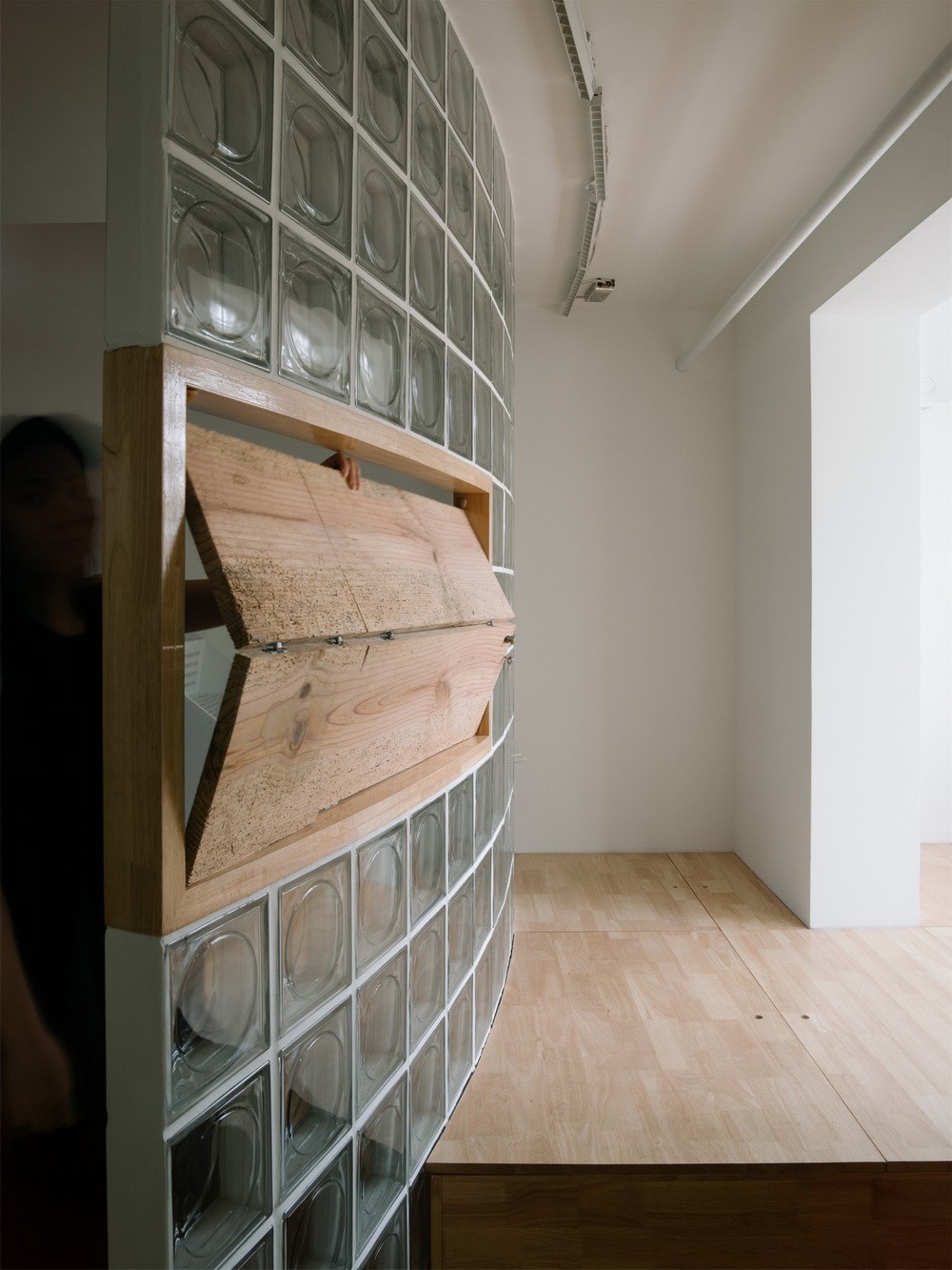 BIM建筑|手艺实验之家:100平米住宅改造里的“手艺与实验”/ 在造建筑 BIM建筑|手艺实验之家:100平米住宅改造里的“手艺与实验”/ 在造建筑