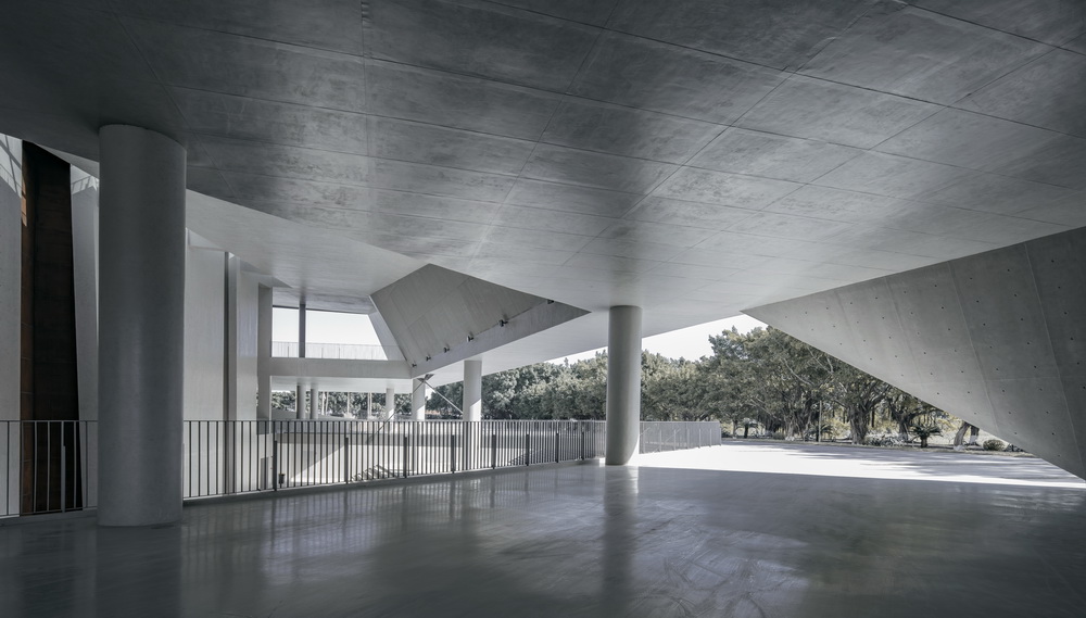 BIM建筑|中山大学珠海校区体育馆/BIAD华南设计中心 BIM建筑|中山大学珠海校区体育馆/BIAD华南设计中心