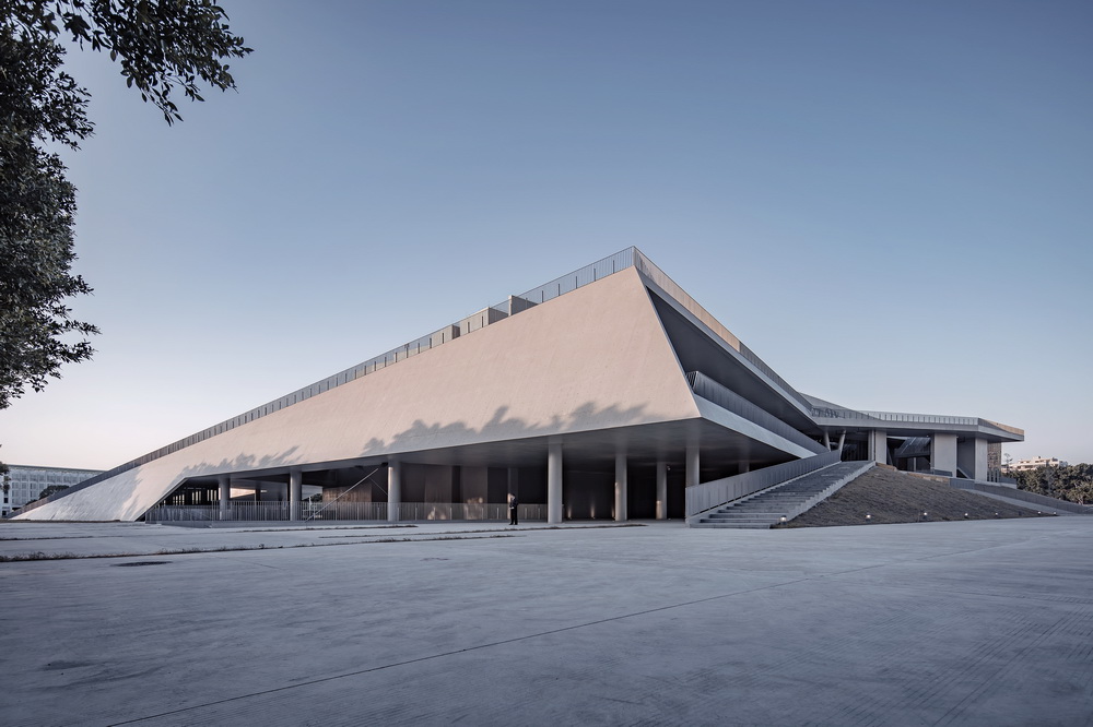 BIM建筑|中山大学珠海校区体育馆/BIAD华南设计中心 BIM建筑|中山大学珠海校区体育馆/BIAD华南设计中心