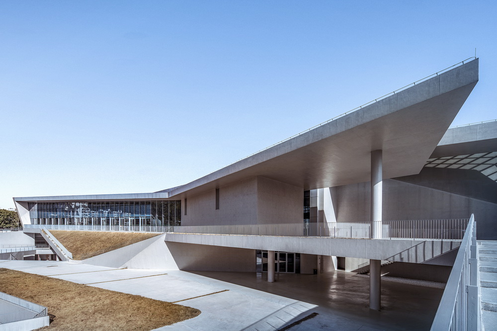 BIM建筑|中山大学珠海校区体育馆/BIAD华南设计中心 BIM建筑|中山大学珠海校区体育馆/BIAD华南设计中心