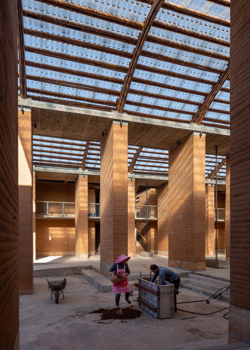 BIM建筑|生土工房(暨云南乡村振兴研究发展中心) / 一专一村 BIM建筑|生土工房(暨云南乡村振兴研究发展中心) / 一专一村
