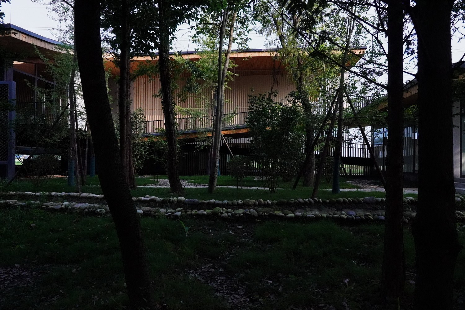 BIM建筑|最好的粮油在田间——耕田上的院子,村落中的乐园/小隐建筑事务所 BIM建筑|最好的粮油在田间——耕田上的院子,村落中的乐园/小隐建筑事务所