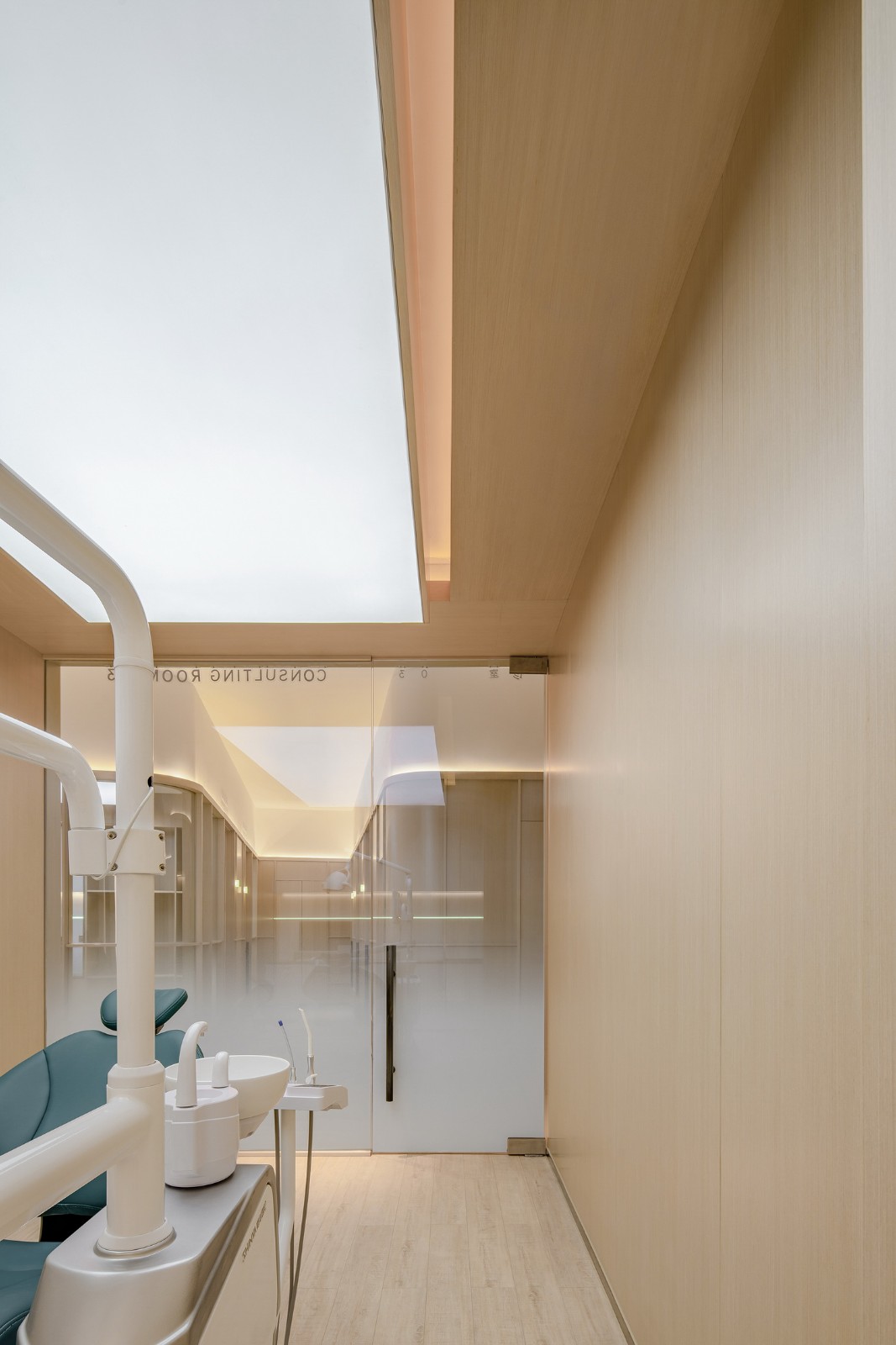 BIM建筑|瑞翔口腔,一间轻松又宁静的诊所/王韦航室内设计 BIM建筑|瑞翔口腔,一间轻松又宁静的诊所/王韦航室内设计