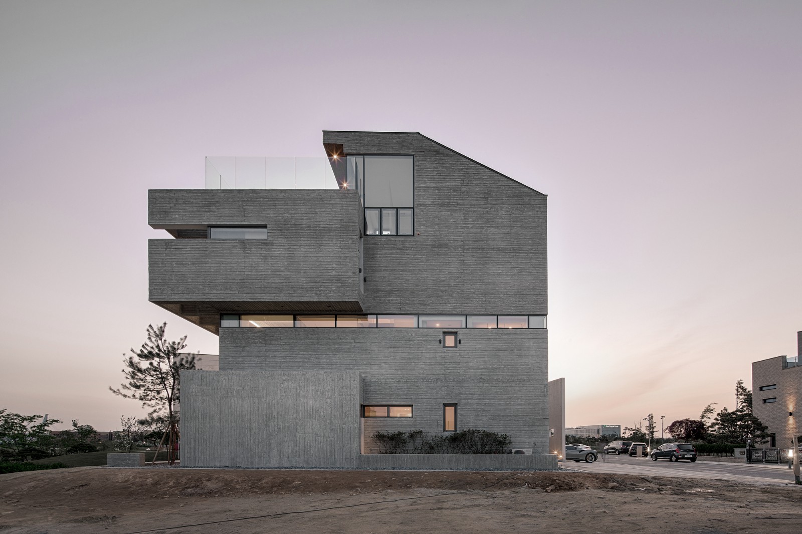 BIM建筑|L.M住宅 / DESIGN GROUP COLLABO BIM建筑|L.M住宅 / DESIGN GROUP COLLABO