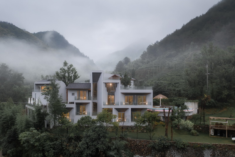 BIM建筑|山涧房 / 来建筑设计工作室 BIM建筑|山涧房 / 来建筑设计工作室