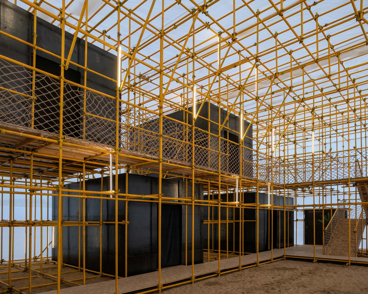 BIM建筑|晃神儿空间—阿那亚戏剧节“候鸟300”海滩临时美术馆/合木建筑工作室 BIM建筑|晃神儿空间—阿那亚戏剧节“候鸟300”海滩临时美术馆/合木建筑工作室