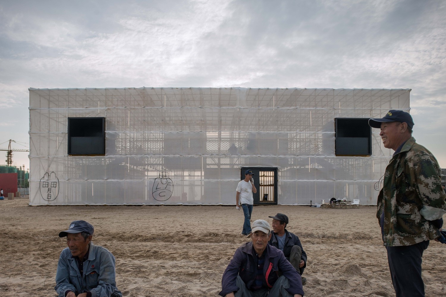 BIM建筑|晃神儿空间—阿那亚戏剧节“候鸟300”海滩临时美术馆/合木建筑工作室 BIM建筑|晃神儿空间—阿那亚戏剧节“候鸟300”海滩临时美术馆/合木建筑工作室