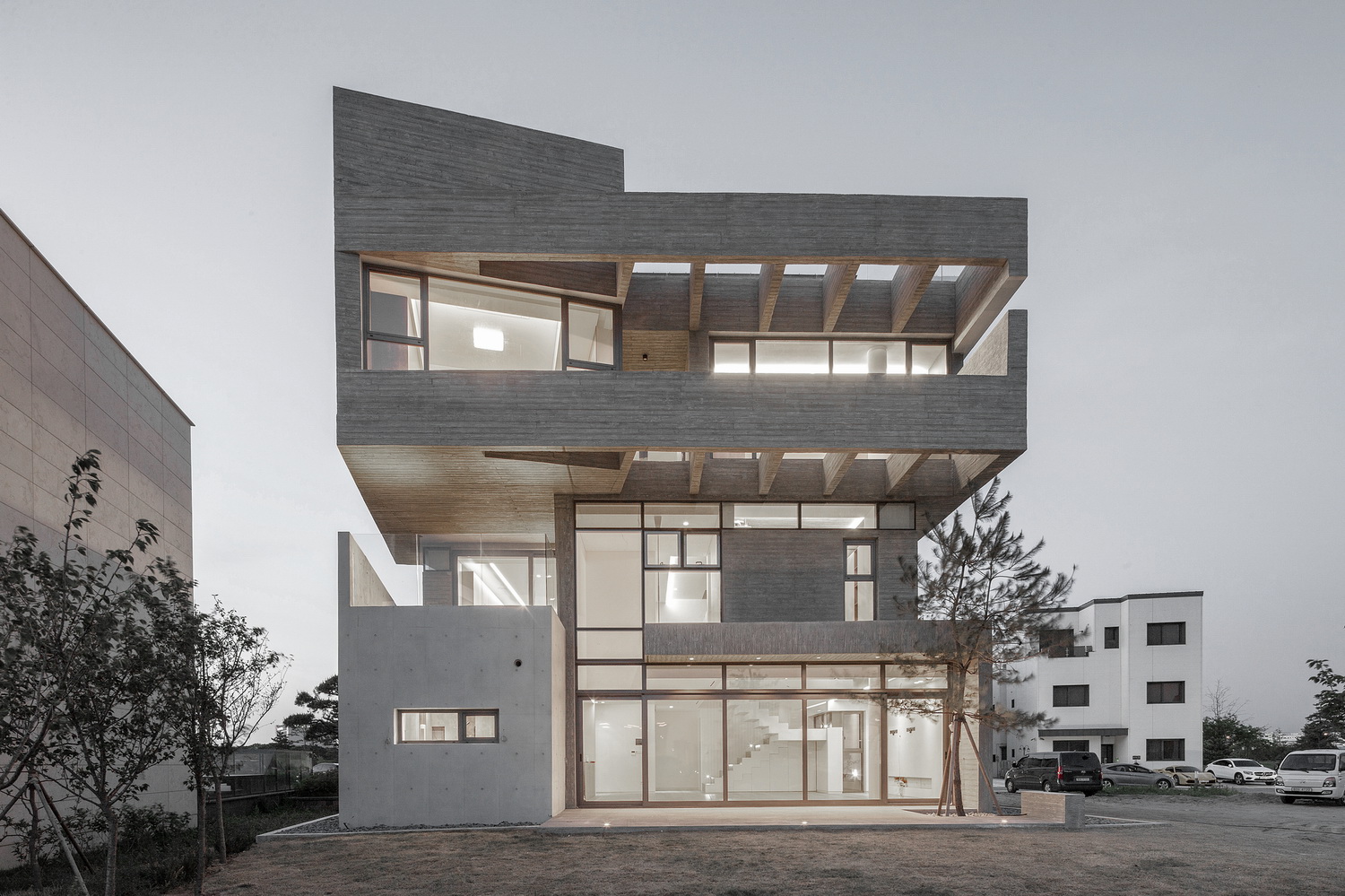 BIM建筑|L.M住宅 / DESIGN GROUP COLLABO BIM建筑|L.M住宅 / DESIGN GROUP COLLABO