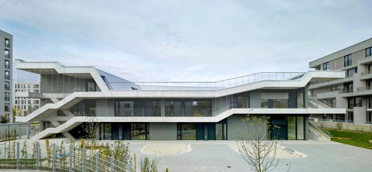 BIM建筑|赫宁格社区幼儿园 / Meixner Schlüter Wendt 建筑鉴赏 第3张-BIM建筑网 BIM建筑|赫宁格社区幼儿园 / Meixner Schlüter Wendt 建筑鉴赏 第3张