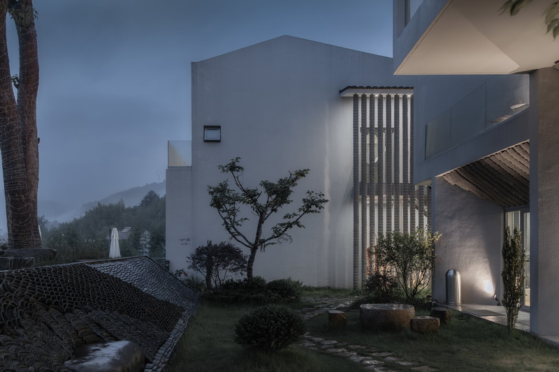 BIM建筑|山涧房 / 来建筑设计工作室 BIM建筑|山涧房 / 来建筑设计工作室