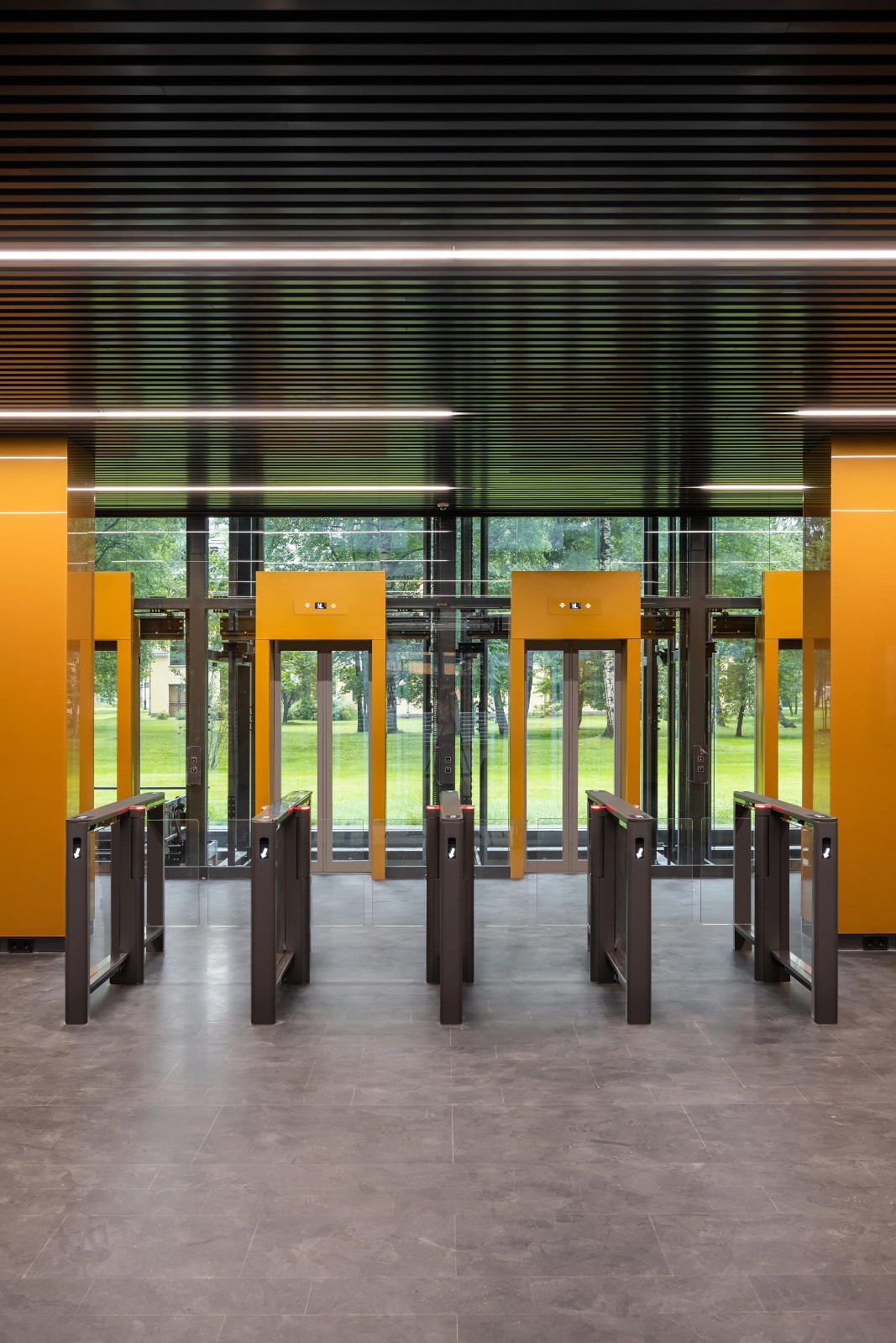 BIM建筑|Ferrum 1 办公大楼 / Tchoban Voss Architekten BIM建筑|Ferrum 1 办公大楼 / Tchoban Voss Architekten
