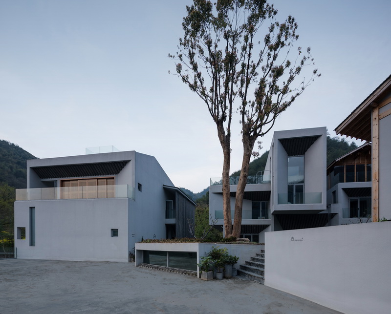 BIM建筑|山涧房 / 来建筑设计工作室 BIM建筑|山涧房 / 来建筑设计工作室