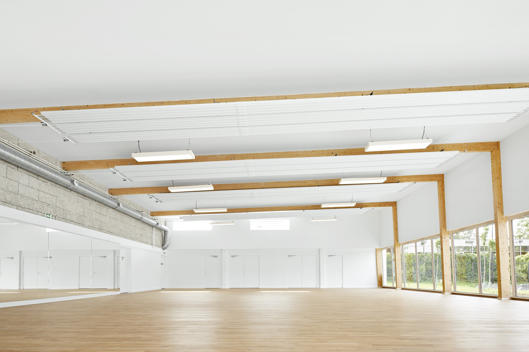 BIM建筑|法国第一座大麻混凝土砌块体育馆/Lemoal Lemoal Architectes BIM建筑|法国第一座大麻混凝土砌块体育馆/Lemoal Lemoal Architectes