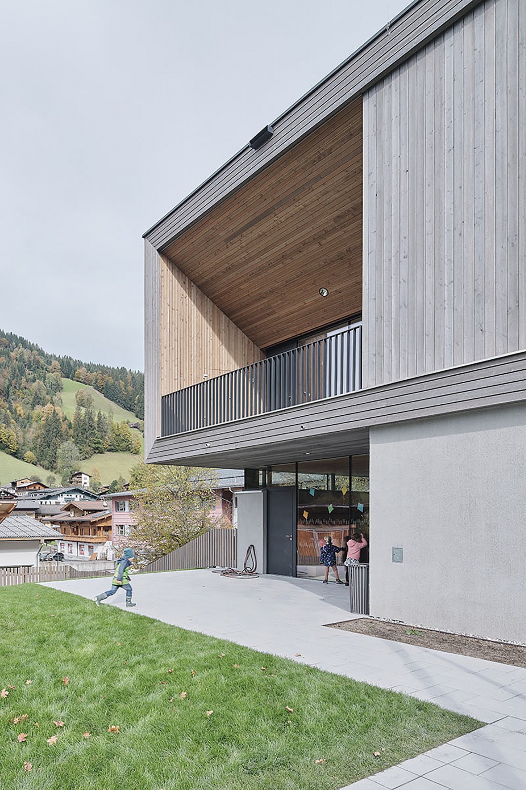 BIM建筑|威尔德舍瑙的托儿所和日托班 / Unisono Architekten + Kraft:Werk Architektur BIM建筑|威尔德舍瑙的托儿所和日托班 / Unisono Architekten + Kraft:Werk Architektur