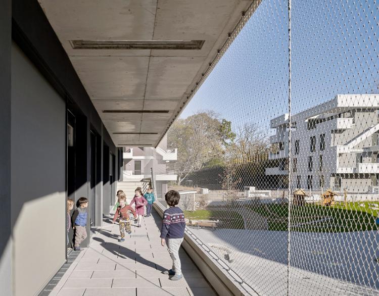 BIM建筑|赫宁格社区幼儿园 / Meixner Schlüter Wendt 建筑鉴赏 第6张-BIM建筑网 BIM建筑|赫宁格社区幼儿园 / Meixner Schlüter Wendt 建筑鉴赏 第6张