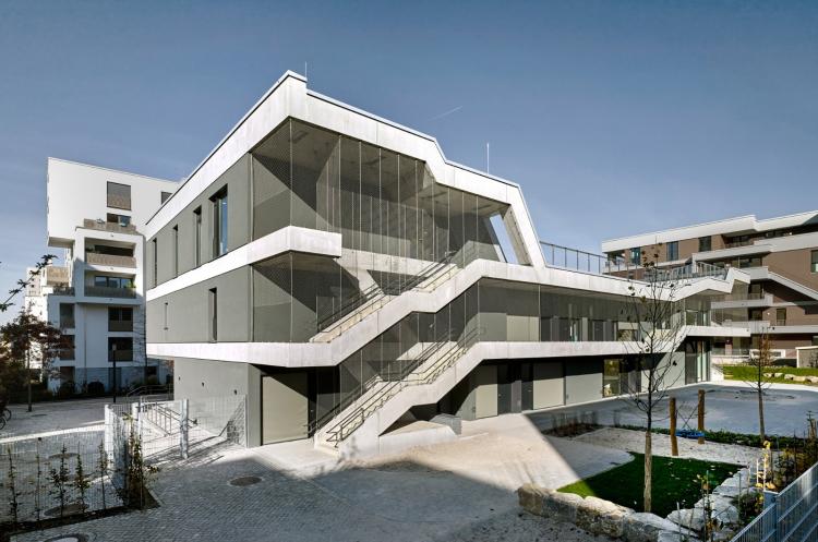 BIM建筑|赫宁格社区幼儿园 / Meixner Schlüter Wendt 建筑鉴赏 第2张-BIM建筑网 BIM建筑|赫宁格社区幼儿园 / Meixner Schlüter Wendt 建筑鉴赏 第2张