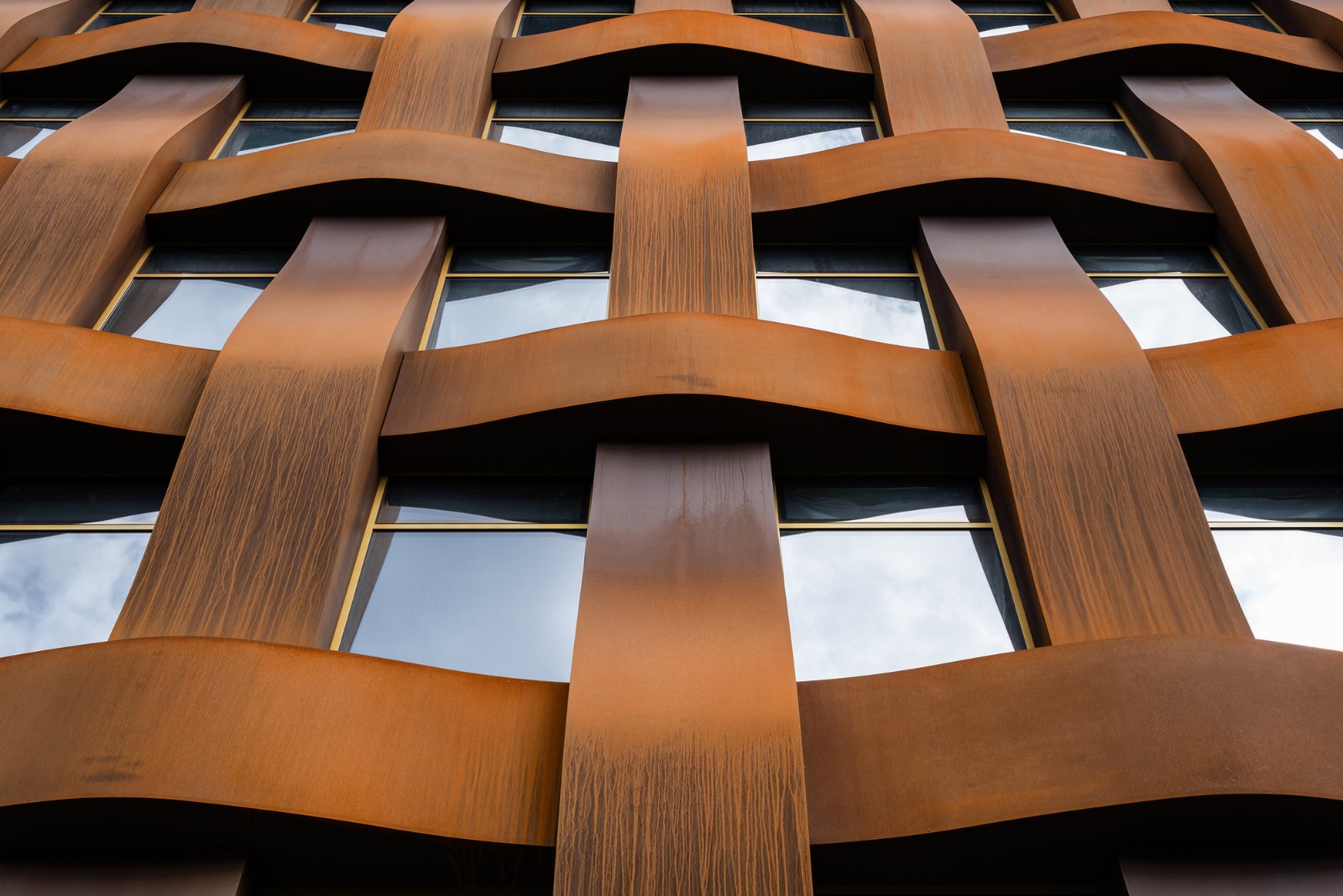 BIM建筑|Ferrum 1 办公大楼 / Tchoban Voss Architekten BIM建筑|Ferrum 1 办公大楼 / Tchoban Voss Architekten