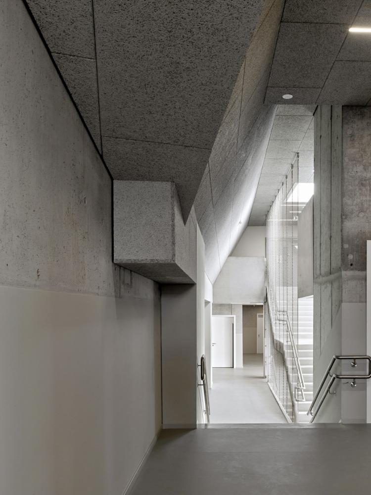 BIM建筑|赫宁格社区幼儿园 / Meixner Schlüter Wendt 建筑鉴赏 第15张-BIM建筑网 BIM建筑|赫宁格社区幼儿园 / Meixner Schlüter Wendt 建筑鉴赏 第15张
