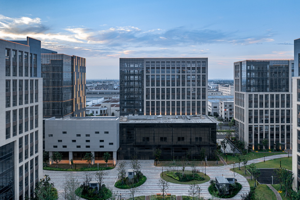 BIM建筑|上海宝能·未来空间:智慧科创产业未来综合体/上海三益建筑设计 BIM建筑|上海宝能·未来空间:智慧科创产业未来综合体/上海三益建筑设计