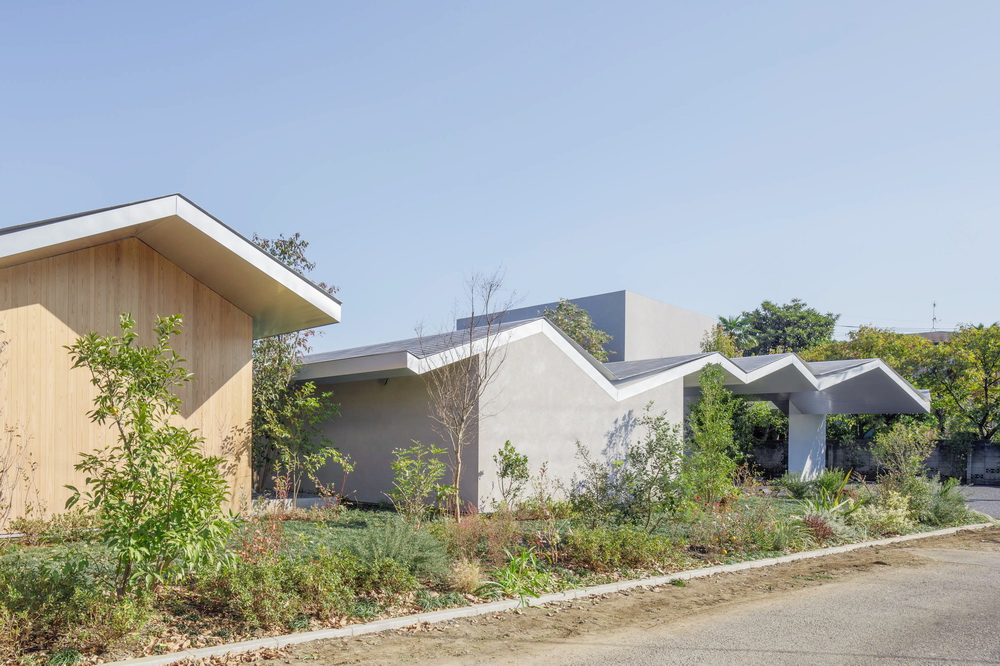 BIM建筑|林中牙医诊所 / Takashige Yamashita Office BIM建筑|林中牙医诊所 / Takashige Yamashita Office
