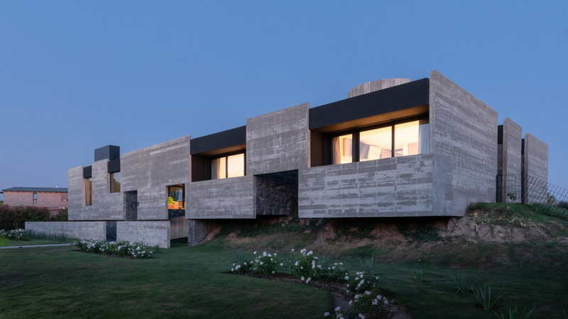 BIM建筑|Mono 住宅 / Patio Estudio BIM建筑|Mono 住宅 / Patio Estudio