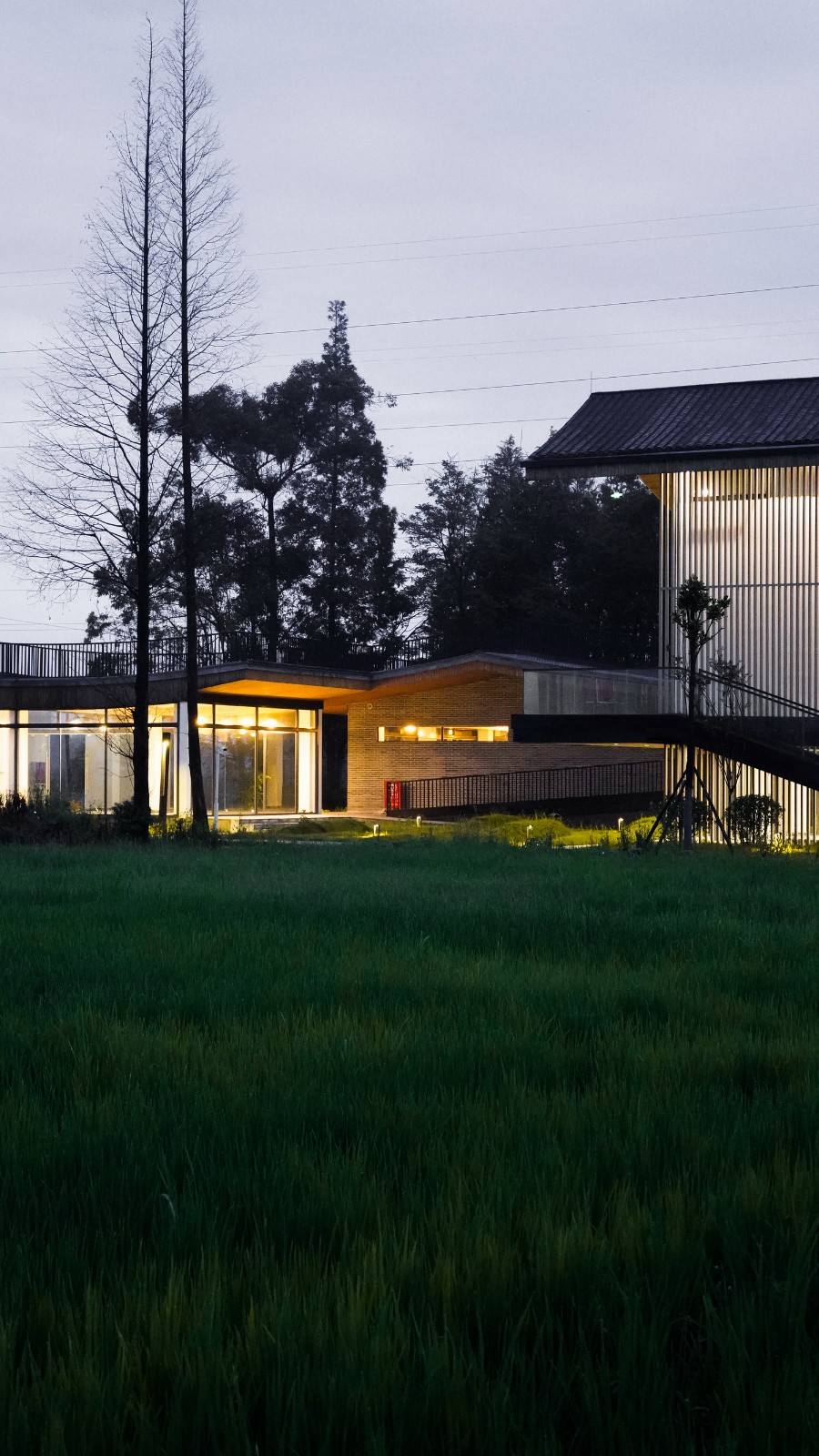BIM建筑|最好的粮油在田间——耕田上的院子,村落中的乐园/小隐建筑事务所 BIM建筑|最好的粮油在田间——耕田上的院子,村落中的乐园/小隐建筑事务所