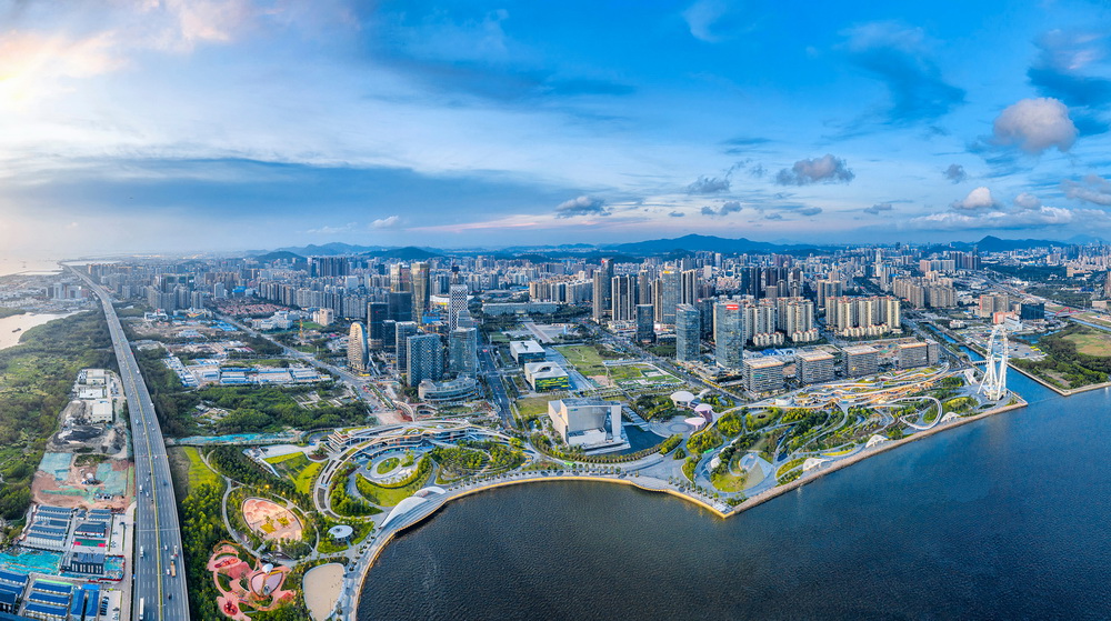 BIM建筑|点亮都市“明珠”:深圳宝安欢乐港湾东岸集群建筑设计 / Laguarda.Low Architects BIM建筑|点亮都市“明珠”:深圳宝安欢乐港湾东岸集群建筑设计 / Laguarda.Low Architects