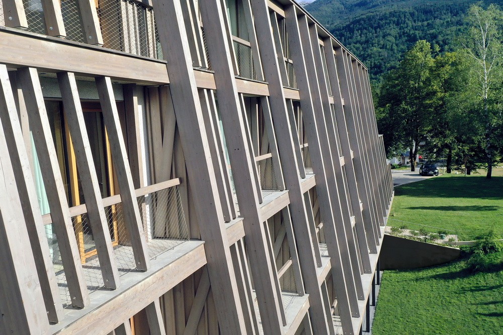 BIM建筑|Bohinj 酒店重建,文脉传承 / OFIS Architects BIM建筑|Bohinj 酒店重建,文脉传承 / OFIS Architects