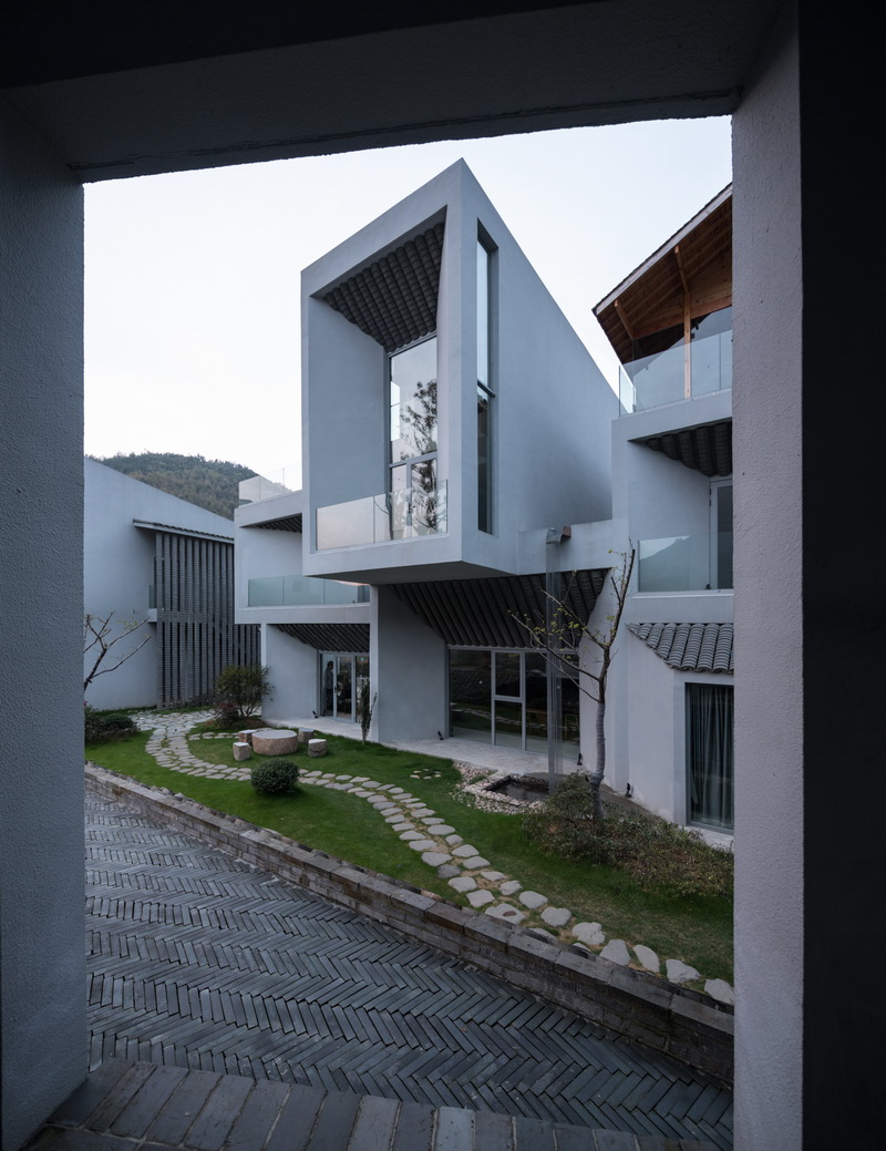 BIM建筑|山涧房 / 来建筑设计工作室 BIM建筑|山涧房 / 来建筑设计工作室