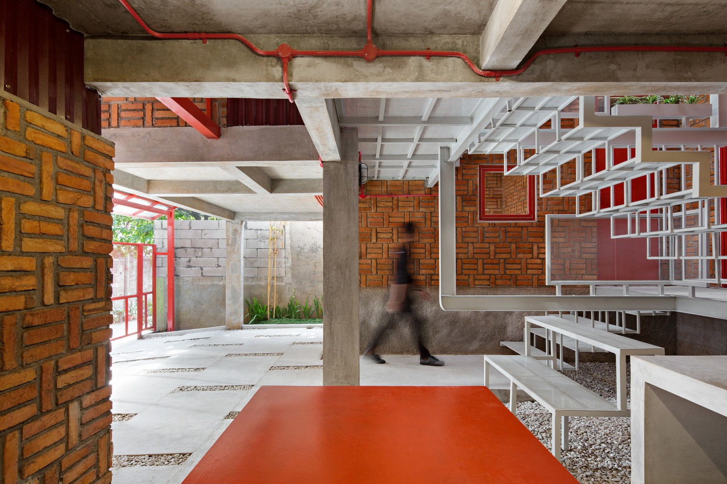 BIM建筑|\'逐步堆叠‘ 红区寄宿公寓 / Ismail Solehudin Architecture BIM建筑|\'逐步堆叠‘ 红区寄宿公寓 / Ismail Solehudin Architecture