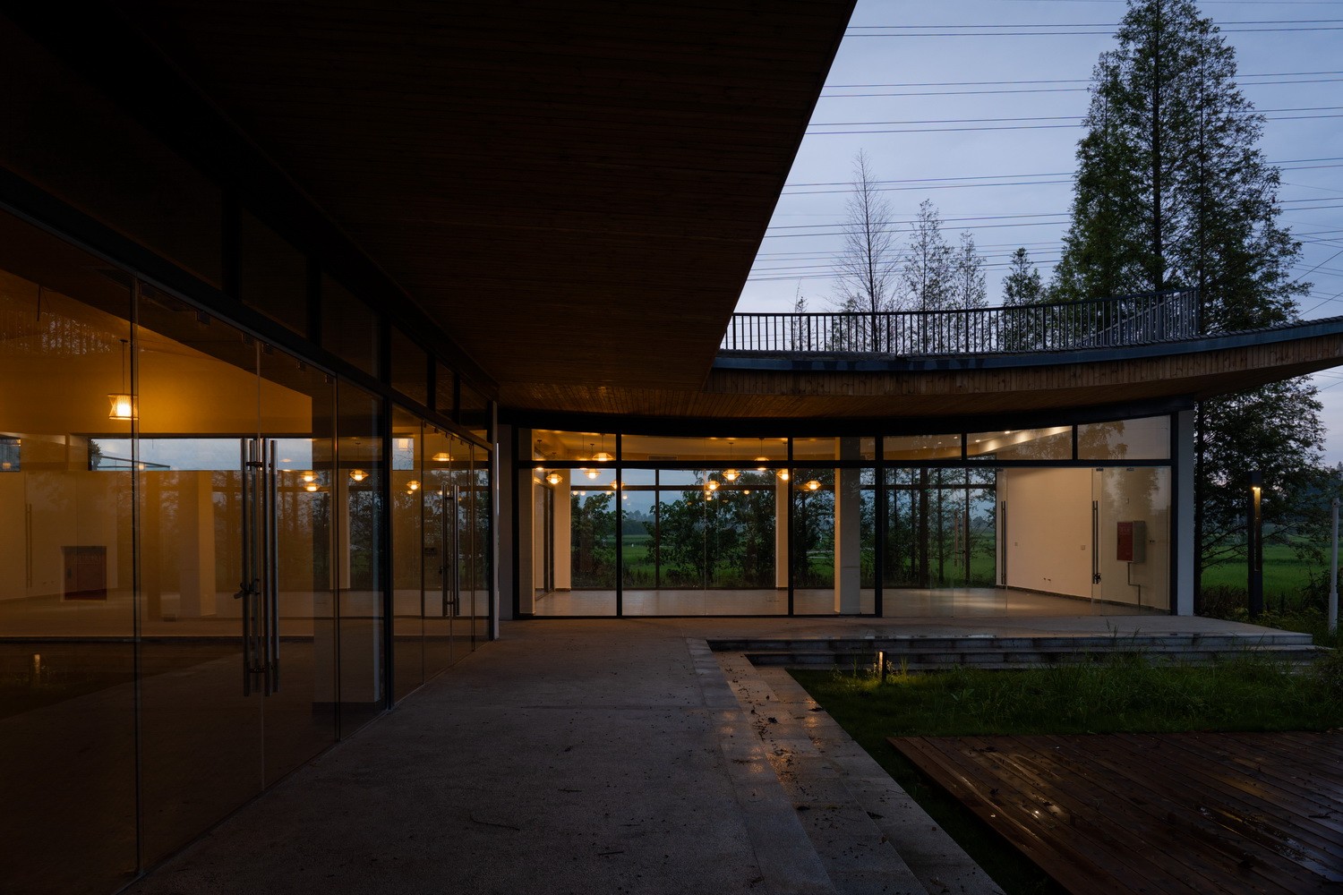 BIM建筑|最好的粮油在田间——耕田上的院子,村落中的乐园/小隐建筑事务所 BIM建筑|最好的粮油在田间——耕田上的院子,村落中的乐园/小隐建筑事务所