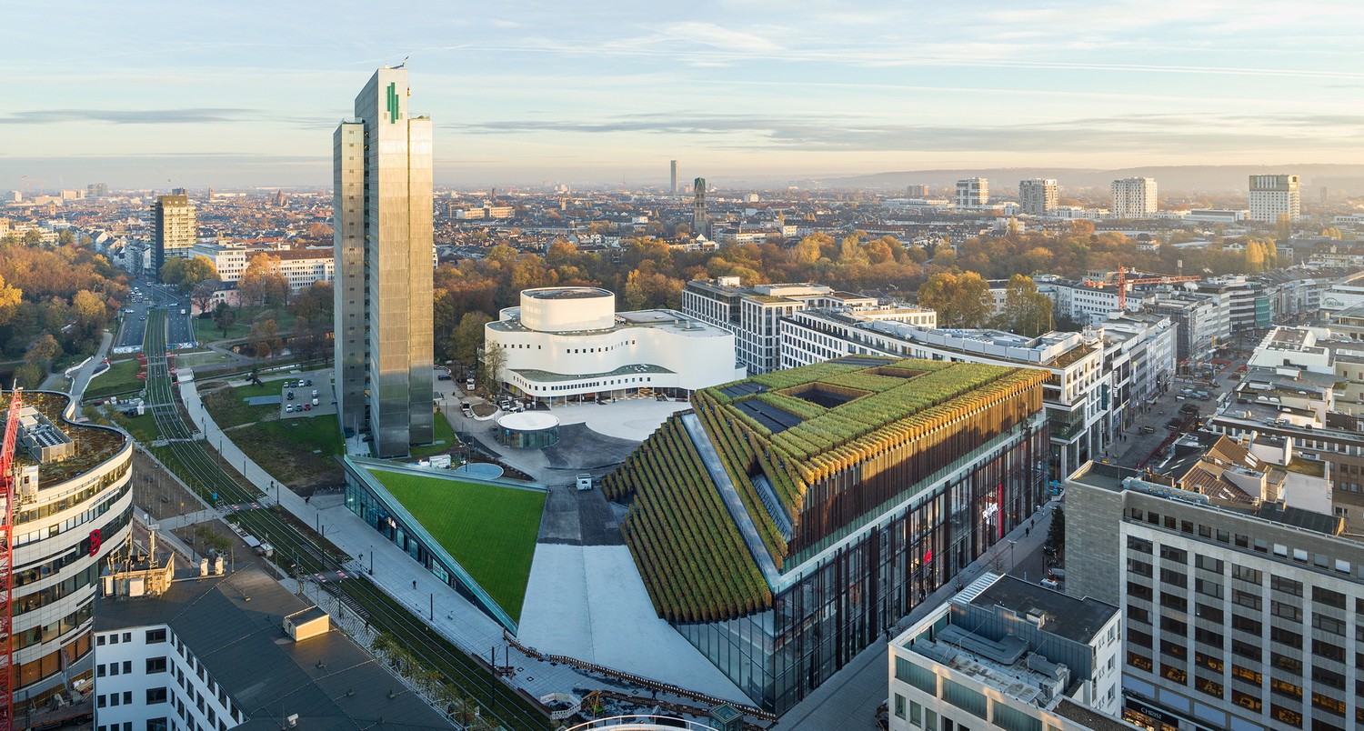 BIM建筑|欧洲最大的绿色立面建筑 Kö-BogenII 商业综合体 / ingenhoven architects BIM建筑|欧洲最大的绿色立面建筑 Kö-BogenII 商业综合体 / ingenhoven architects