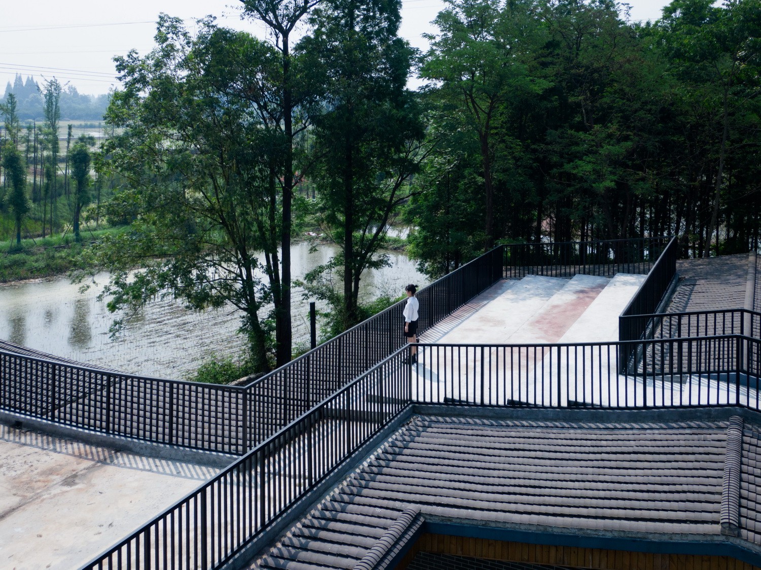 BIM建筑|最好的粮油在田间——耕田上的院子,村落中的乐园/小隐建筑事务所 BIM建筑|最好的粮油在田间——耕田上的院子,村落中的乐园/小隐建筑事务所